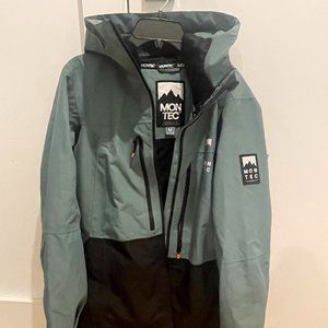 Montec Women's Two-Tone Ski Jacket in Teal and Black